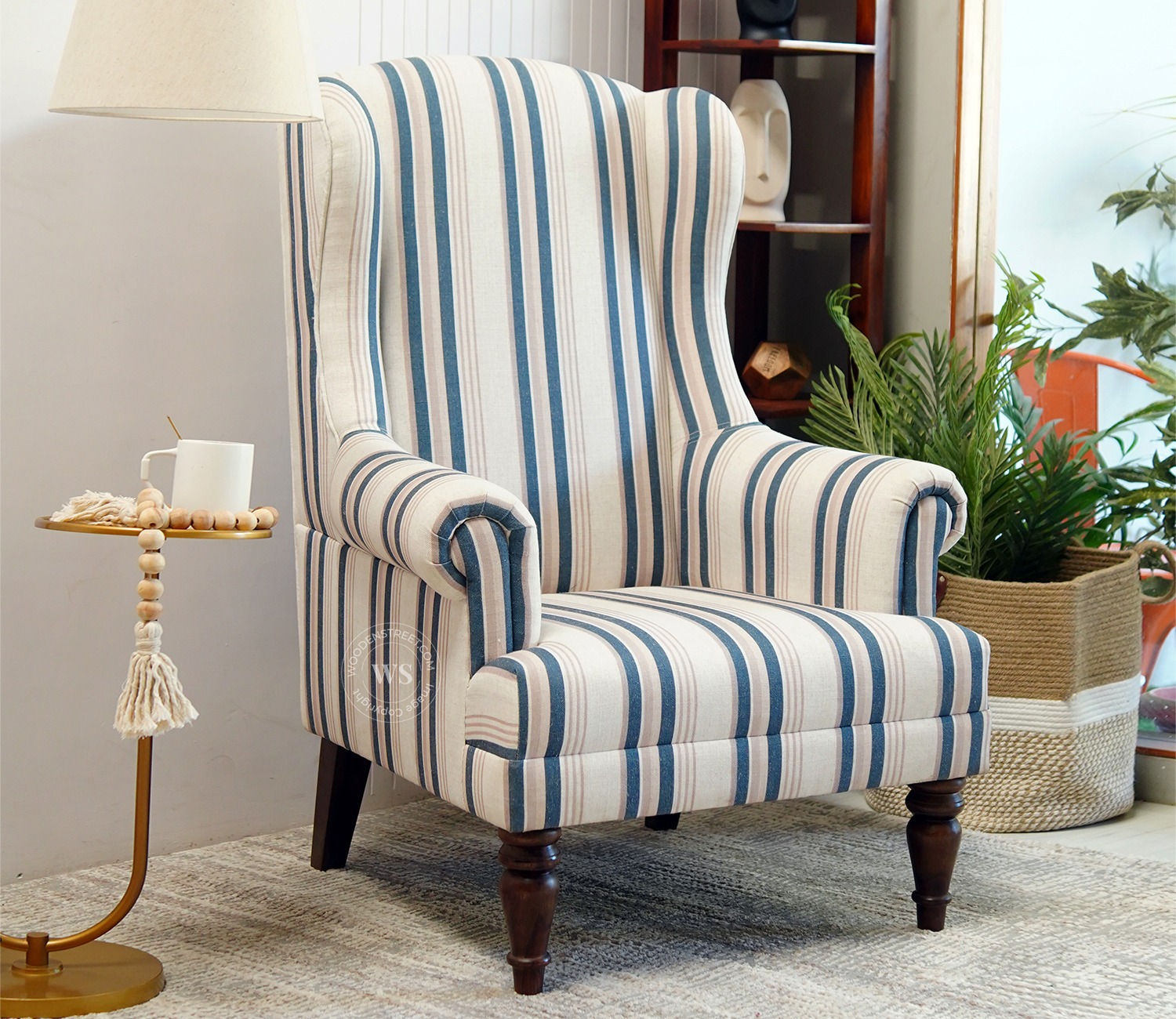 Comfortable Living Room Chair