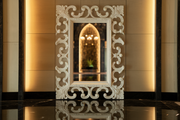 Durable Hand-Carved Mirror Frame - Premium Teak Craftsmanship