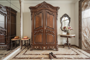 Hand-Carved Durable Teak Wardrobe – A Touch of Traditional Luxury
