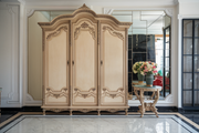 Unique Hand-Carved Wooden Wardrobe – Solid Teak Excellence