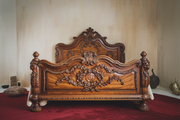 Ornate Teak Wood Bed – Handcrafted Wooden Masterpiece for Any Décor