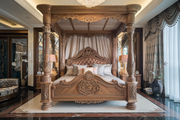 Vintage Wooden Bed – Hand-Carved Teak with Long-Lasting Craftsmanship